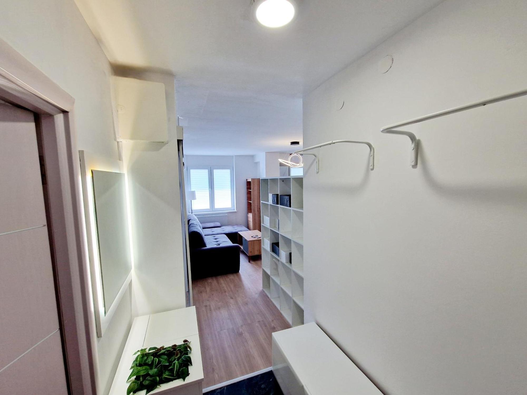 Cosy Novi Sad Loft, Self Check-In Apartment ภายนอก รูปภาพ