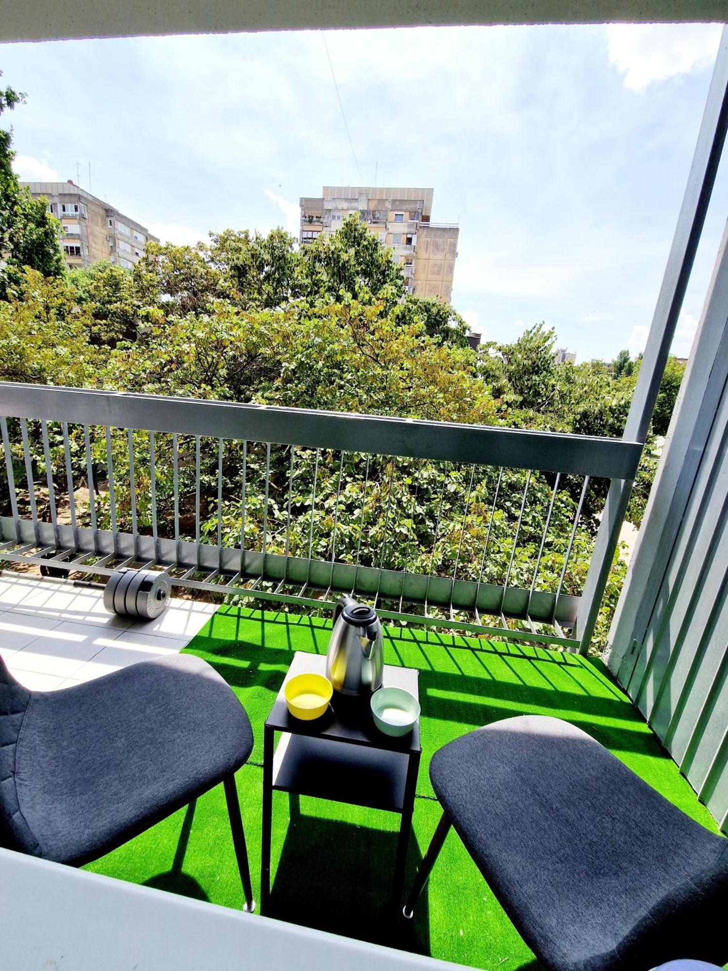 Cosy Novi Sad Loft, Self Check-In Apartment ภายนอก รูปภาพ